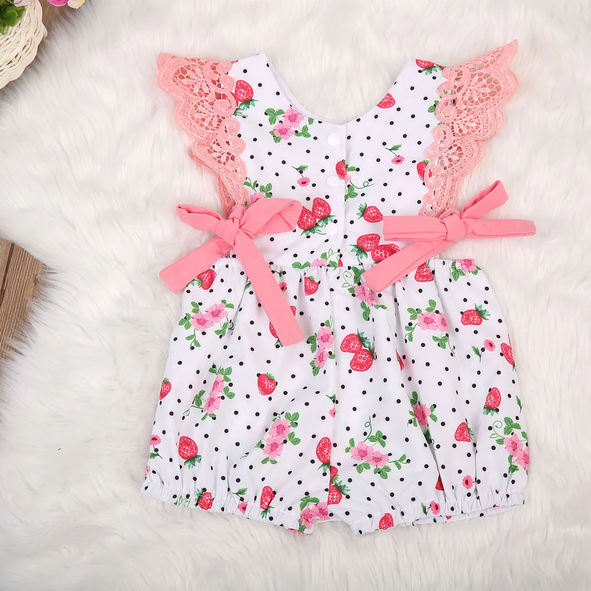 Комбинезон с клубникой для маленьких девочек летняя одежда игр пляжный костюм