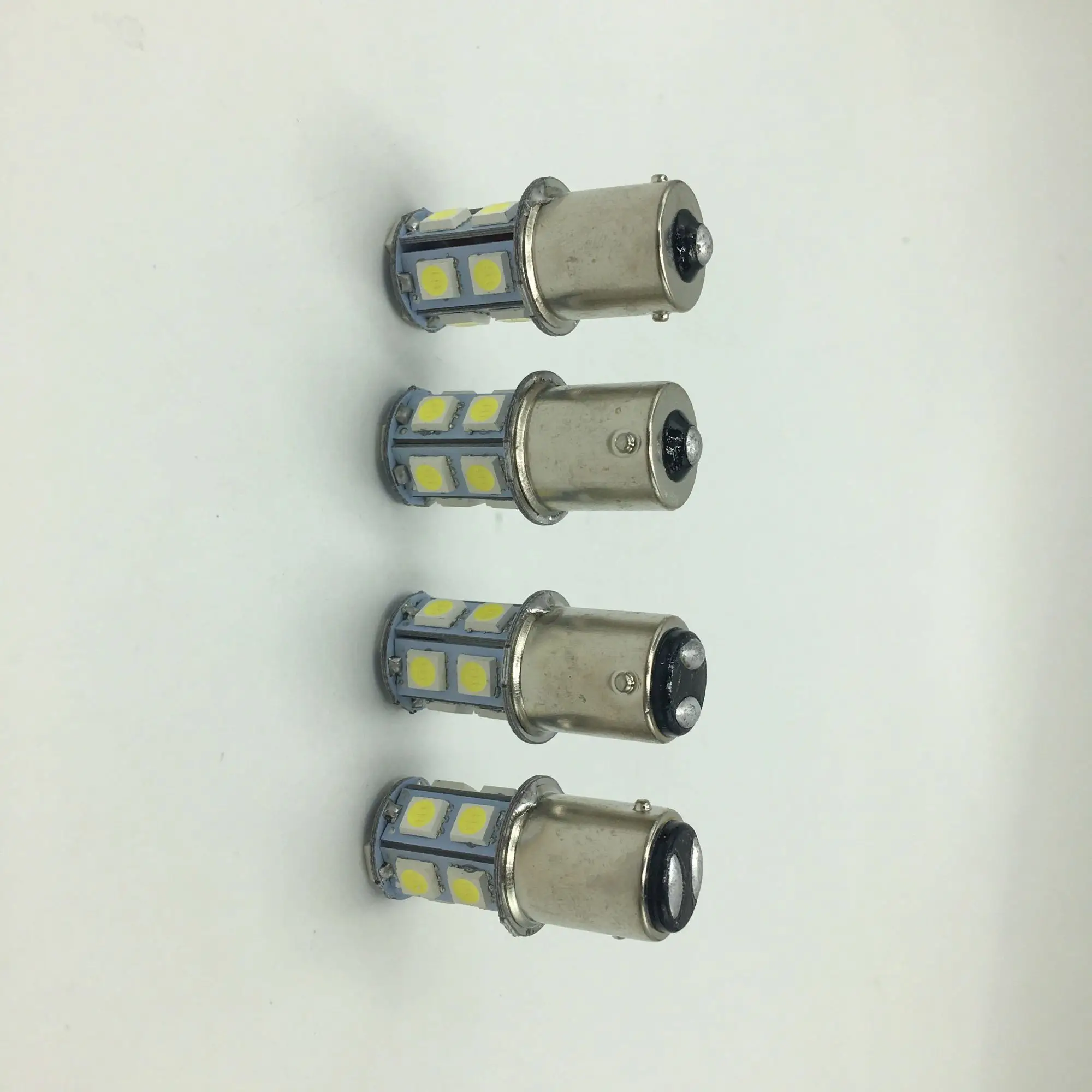 2шт 24В 1156 1157 13smd Белый Новый светодиодный фонарь для руля cob высокомощная