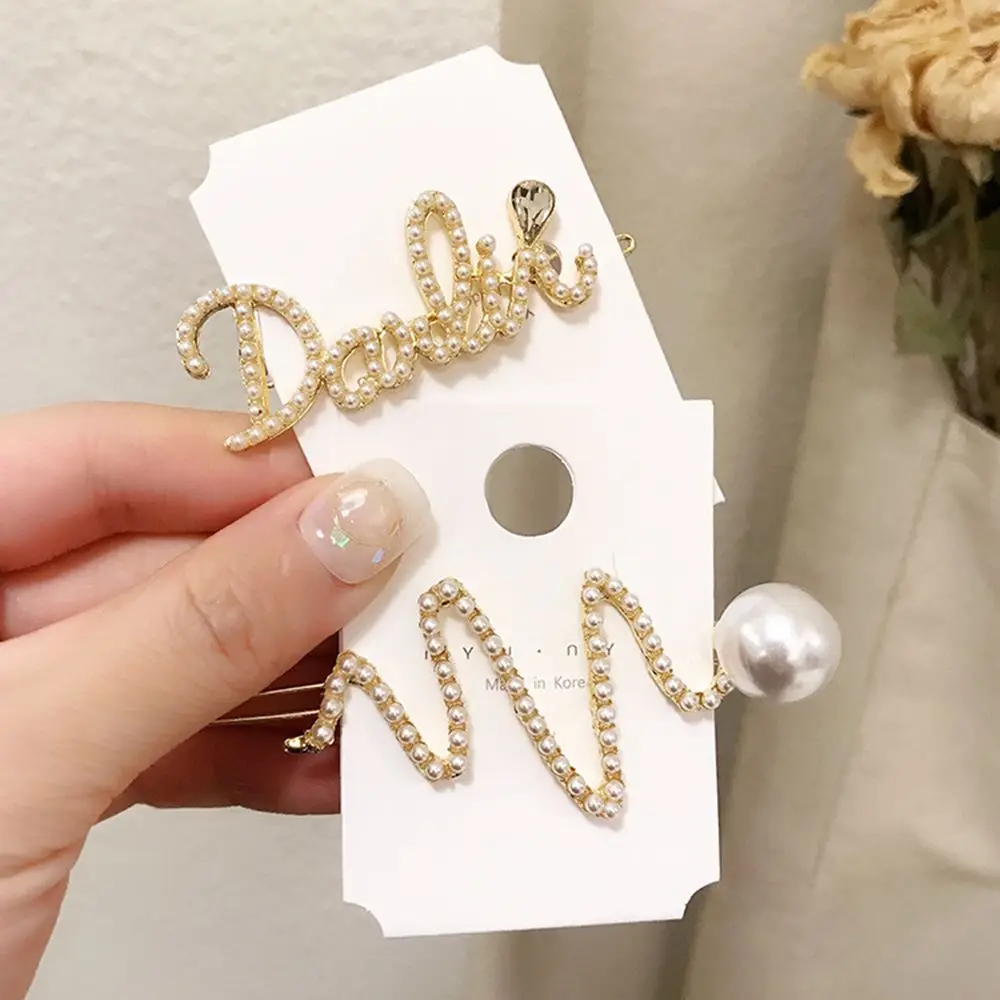 

Korea 2019 New Sweet Hair Jewelry Accessories English Letter Imitation Pearl Hairpins Geometric Irregular Hair Clips Drop ship