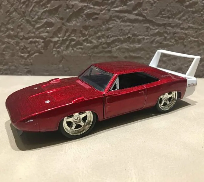1:32 Масштаб сплава Модель автомобиля высокая моделирования Dodge зарядное