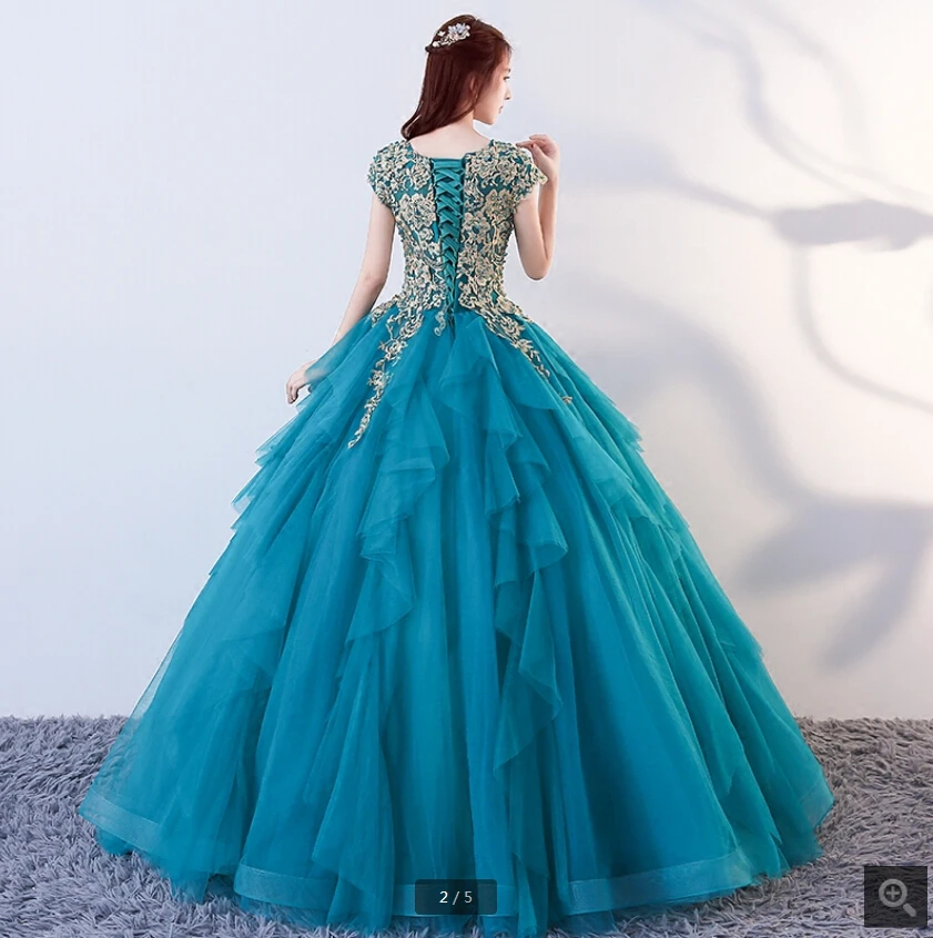 Robe de soiree/бальное платье золотистого цвета с кружевной аппликацией и короткими
