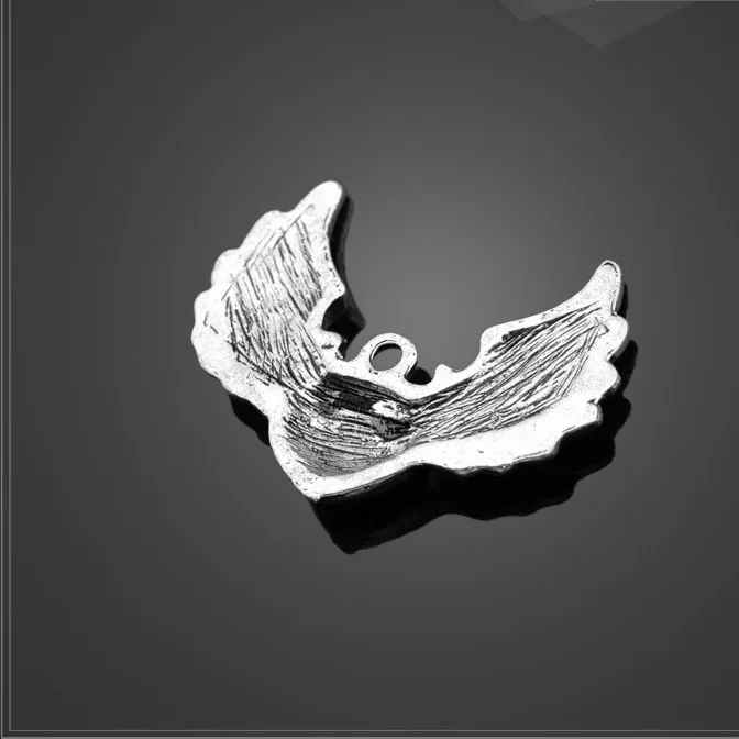 

High quality 10 Pieces/Lot 27.1mm*35.1mm Antique Silver Plated metal Angel wing with heart charms pendant Jewelry findings