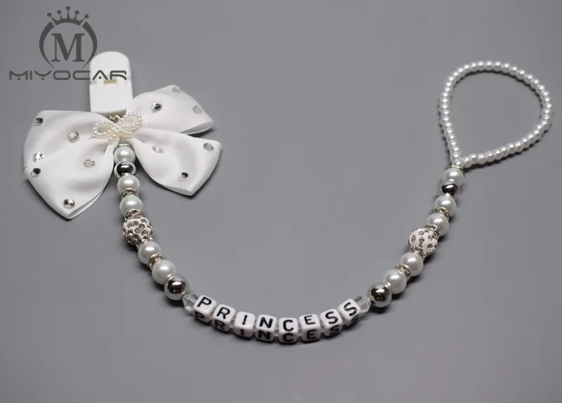 Персонализированное любое имя может сделать блестящий кристалл горного