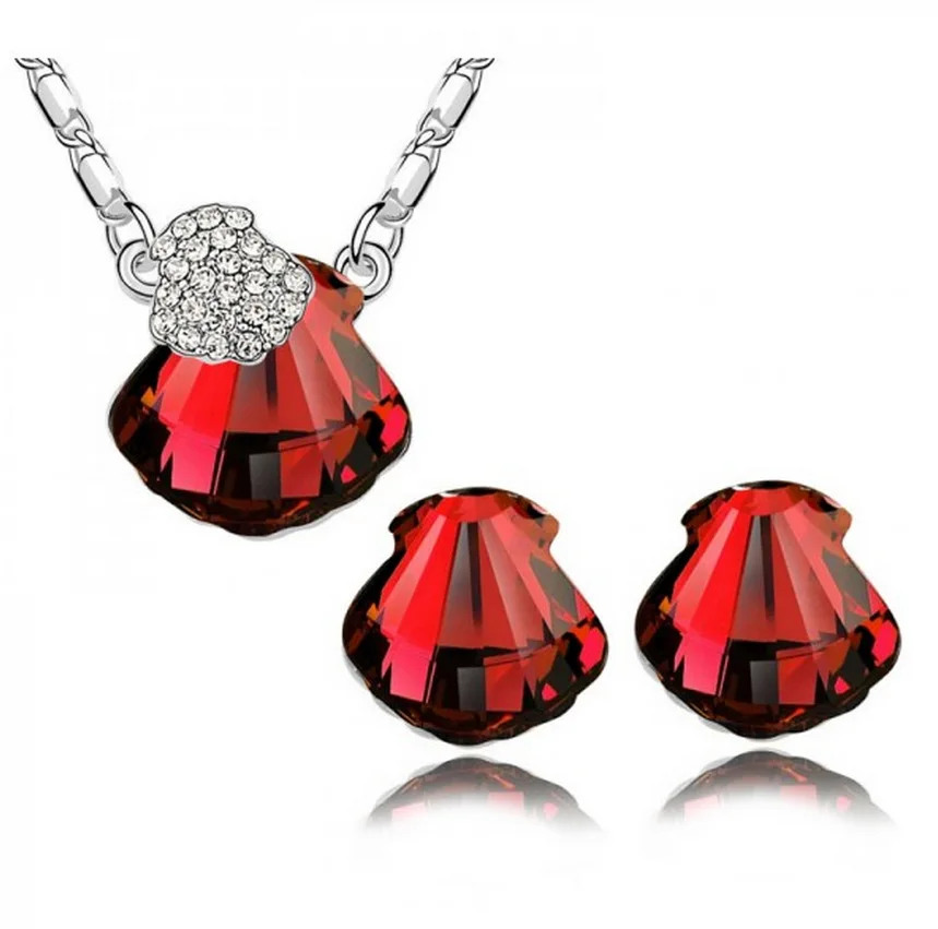 

Fashion imitation Jewelry Set bigiotteria cristallo