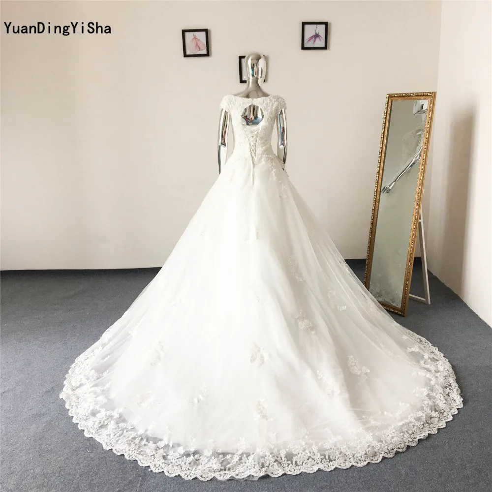 Реальные фотографии Кружево Кристалл суд Поезд свадебное платье 2017 Scalloped