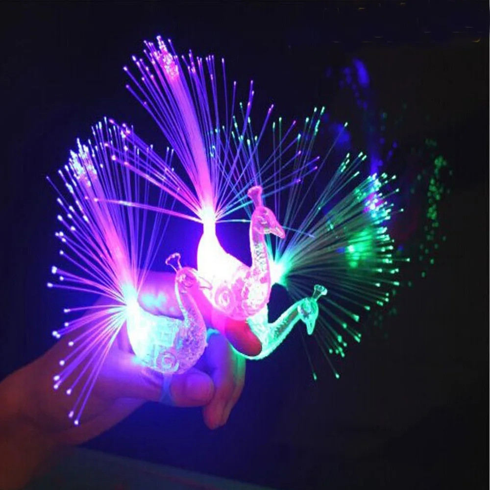 

3pcs LED Glow Peacock Finger Light Laser Beams Ring Optical Fiber Toy Flash Kid Fluorescent Shiny Neon Flashing Party Decoration