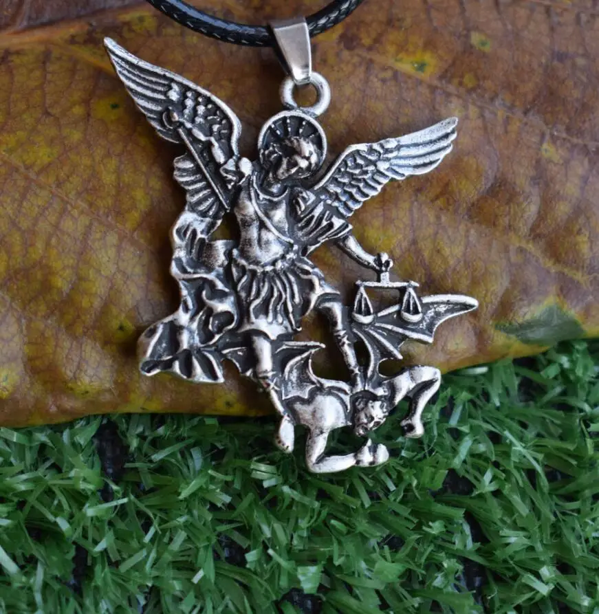 SanLan Archangel St. Mikel защитите меня Святой щит защита Шарм русский orhodox кулон - Окраска металла: Покрытие антикварным серебром
