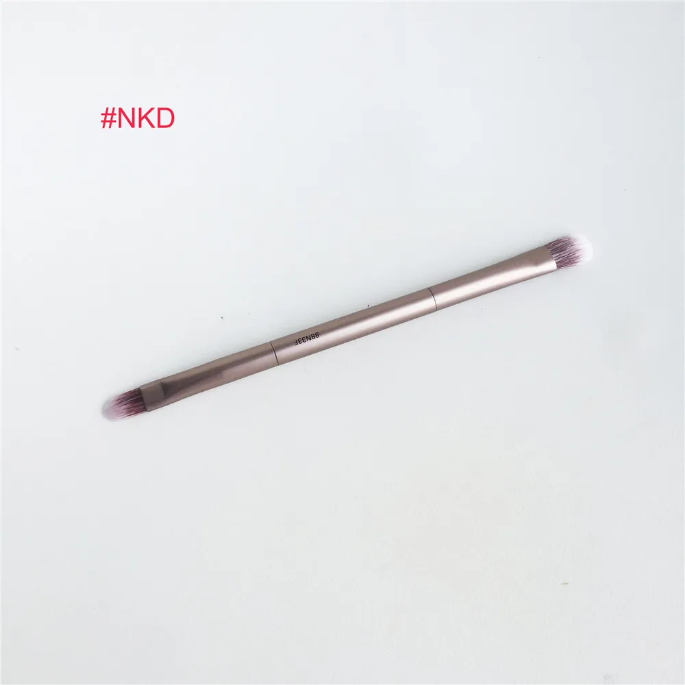 Двухсторонние кисти для теней и консилера серии NKD Смоки растушевки качественные
