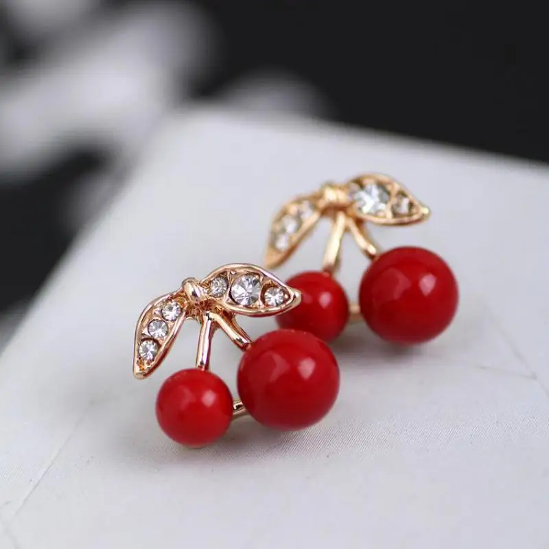 

New Design Creative Jewelry High-grade Elegant Crystal Earrings Round Gold And Silver Earrings Wedding Party Earrings For Woman