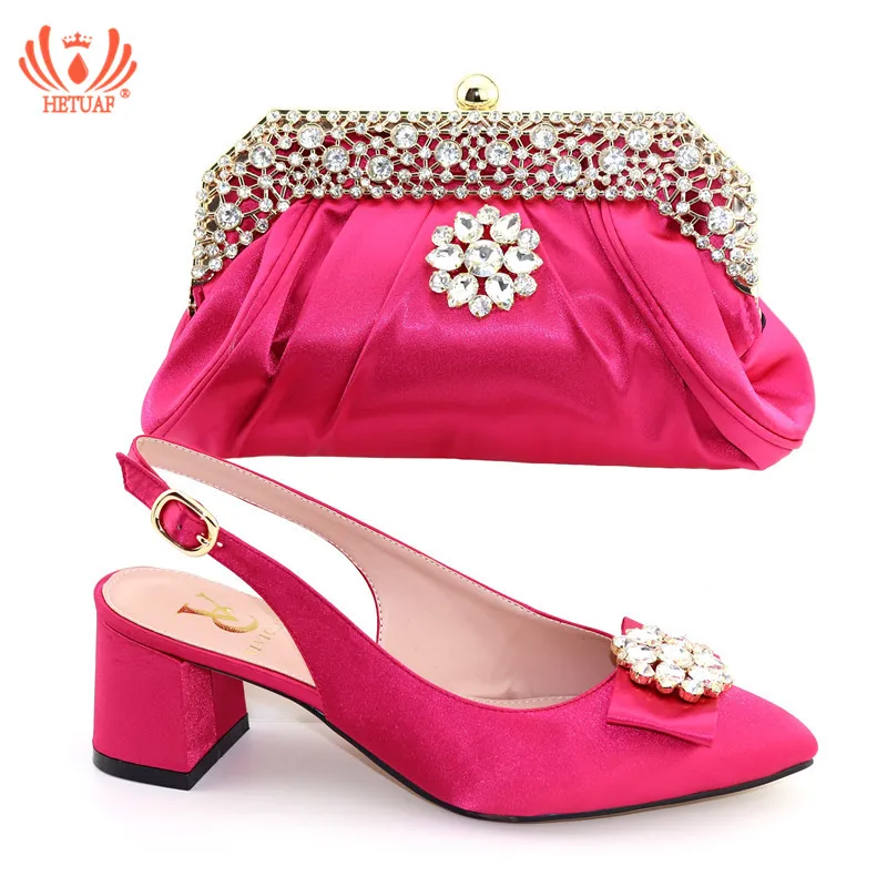 2019 г. модные летние туфли желтого цвета украшенные стразами удобные на каблуке и