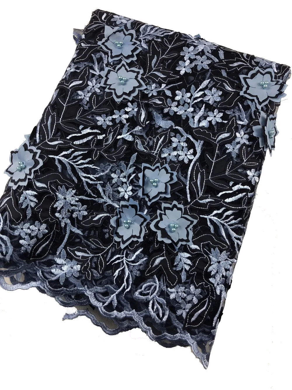 

Hot selling african 3d french net lace with charming beads 2018 latest 3d flower pattern tulle lace for woman wedding ZD11