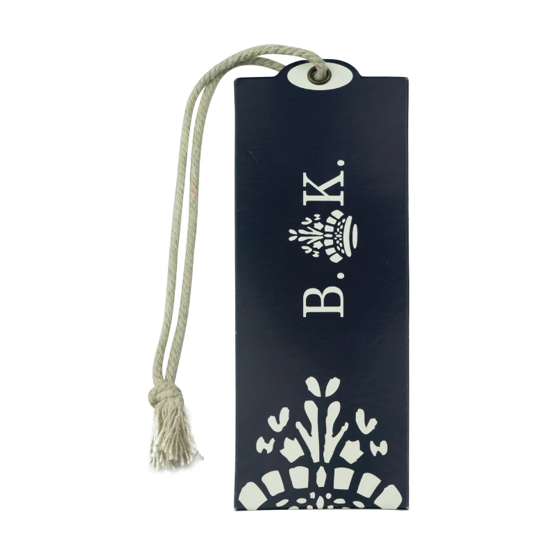 

Fashion Design Hole Punch Hang Tag Durable Garment Tag
