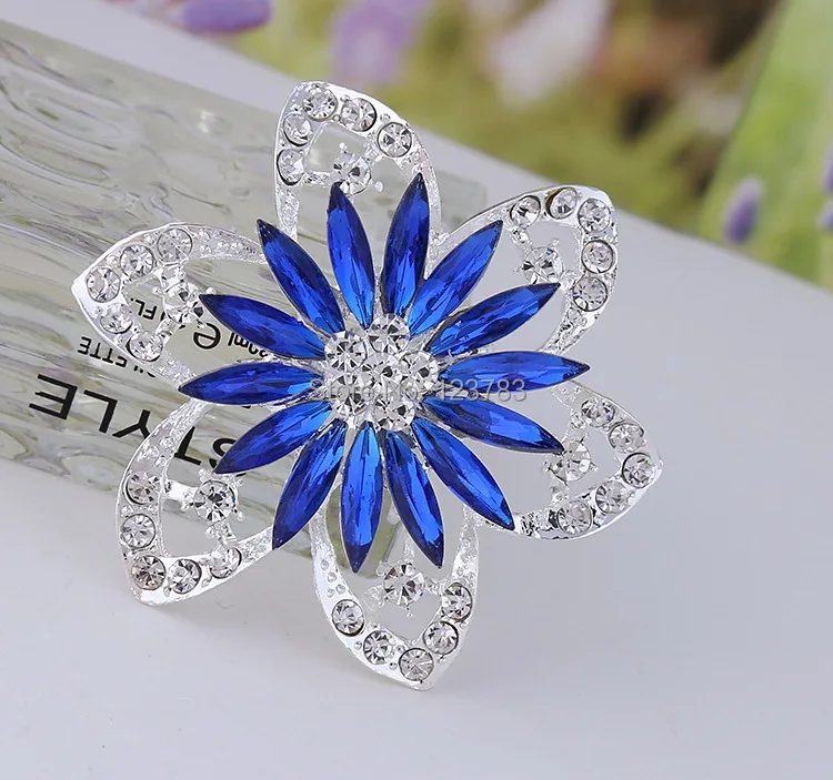 Новинка 2017 модная Нежная брошь из горного хрусталя полимерное серебряное