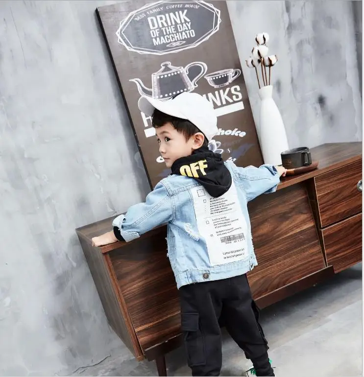 Spring new boy suit children's trend letter denim jacket + striped knit hooded sweater casual pants three-piece baby wild |