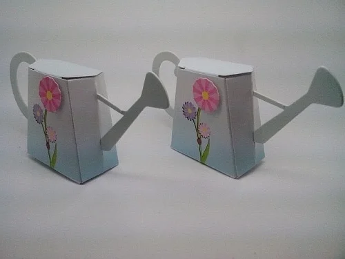 Лейка Подарочная коробка конфет дарит своим клиентам Свадебные вечерние для