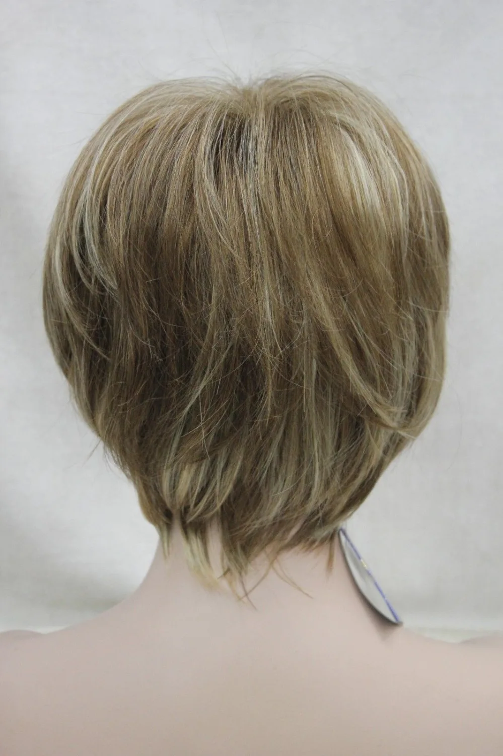Wholesale discount 004282 new charming light brown with blonde highlight women's short straight wig |
