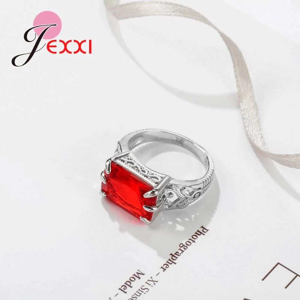 Мужские и женские кольца из серебра 925 пробы с крупными красными