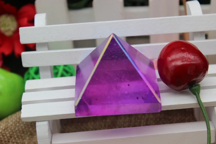 70 г кварцевых кристаллов исцеляющих пирамиду фиолетового ангела A128