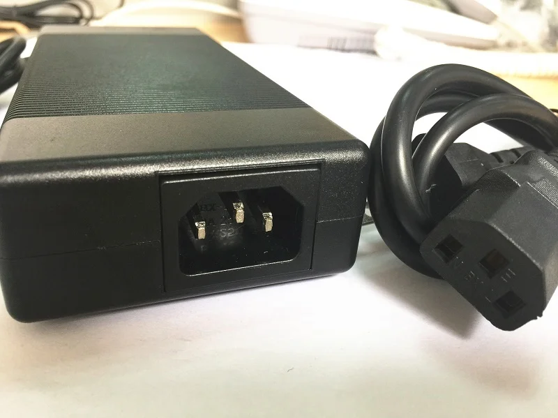 25.2V 4A 25.2v4a lithium li-ion battery charger for 6 Series 21.6V 22.2V 24V Li-polymer pack good quality | Электроника