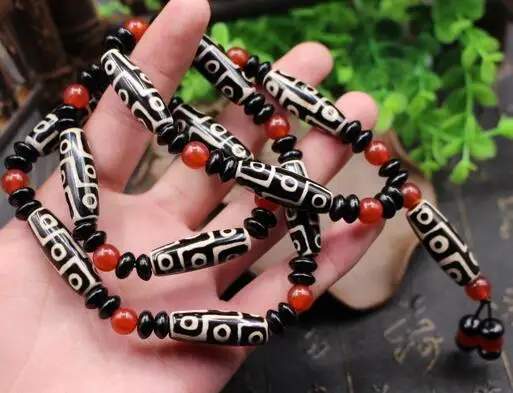 

Collectible Handwork Tibetan Prayer Worry Dzi Bead Agate 9 Eyes Necklace Tibet Lucky Jewel Necklace