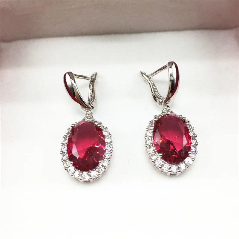 Серьги-подвески женские из серебра 925 пробы с розовым гранатом белого цвета |