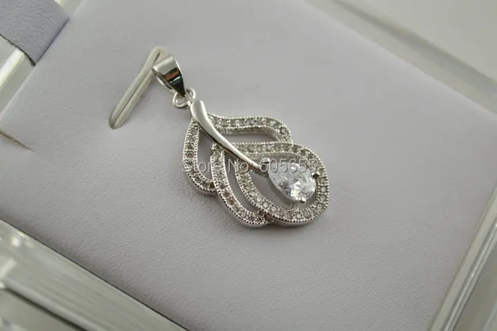 Кубический циркон CZ бусины микро проложили лист шармов мода женщина Neckalce