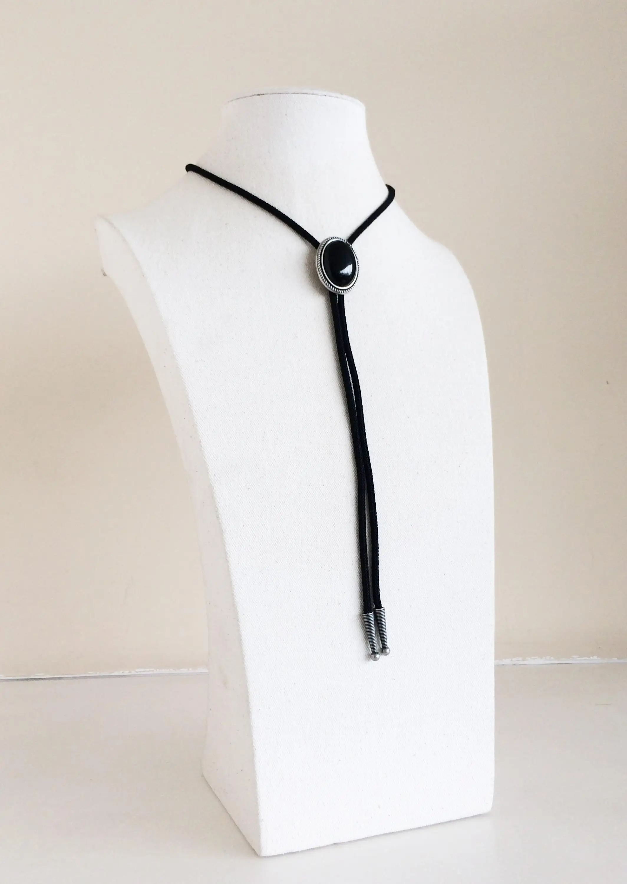 New JEAN'S FRIEND Original Nature Black Obsidian Stone Oval Wedding Bolo Tie Necklace BOLOTIE-069 | Аксессуары для одежды