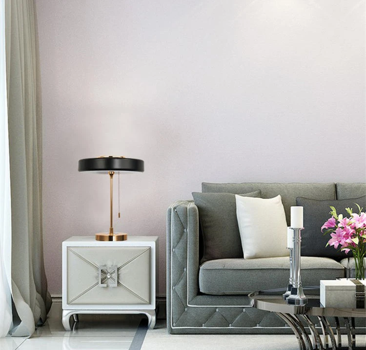 Простая Современная прикроватная настольная лампа для спальни, креативная мода, скандинавский бар, кафе, гостиная, металлическая декоративная лампа