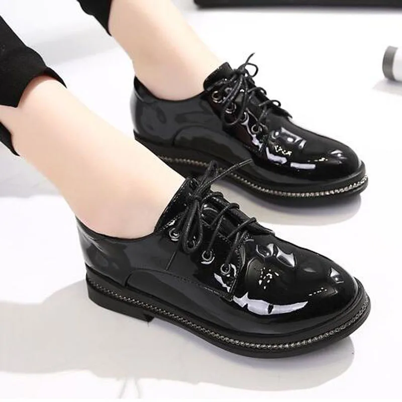 Офисная и деловая женская обувь на плоской платформе женские лоферы из