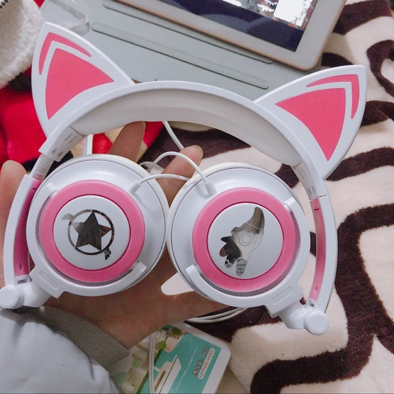 1 шт. Sailor Moon CardCaptor Sakura Action, напечатанный рисунок, резиновые наушники, кошачьи наушники, Светодиодный светящийся светильник, игрушка