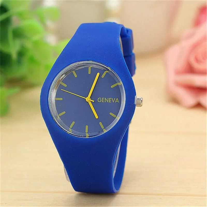 

New Fashion Classic Silicone Women Watch simple style wrist watch Silicone Rubber casual dress Girl Relogio masculino 2018 clock