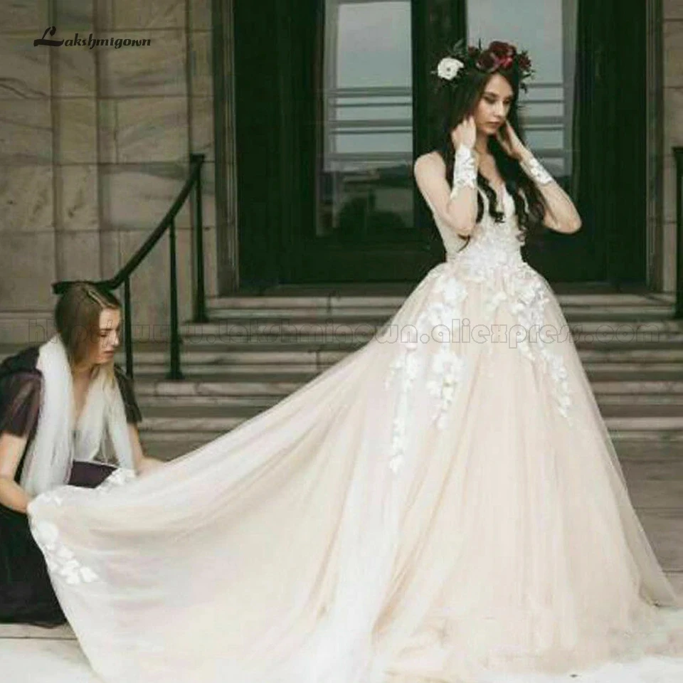 Свадебное платье принцессы с длинным рукавом lakshmidress легкое цвета шампанского
