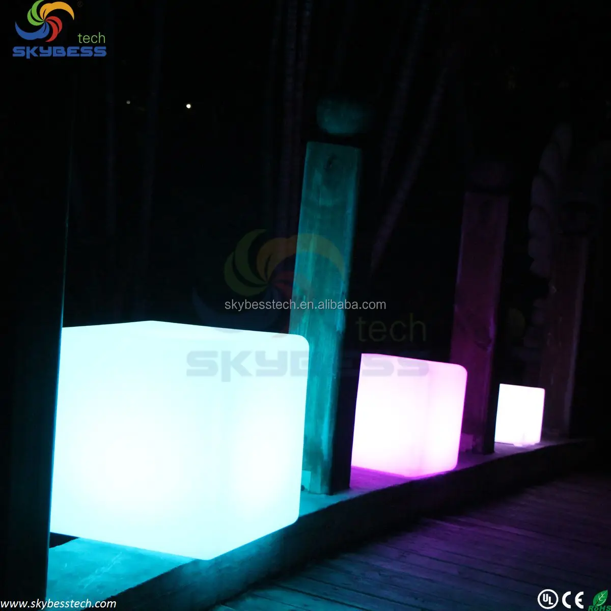 Kopen 30cm Kubus Kruk/LED Cube Meubels/Oplaadbare Led Light Base Voor Meubels Gratis Verzending 10pcs