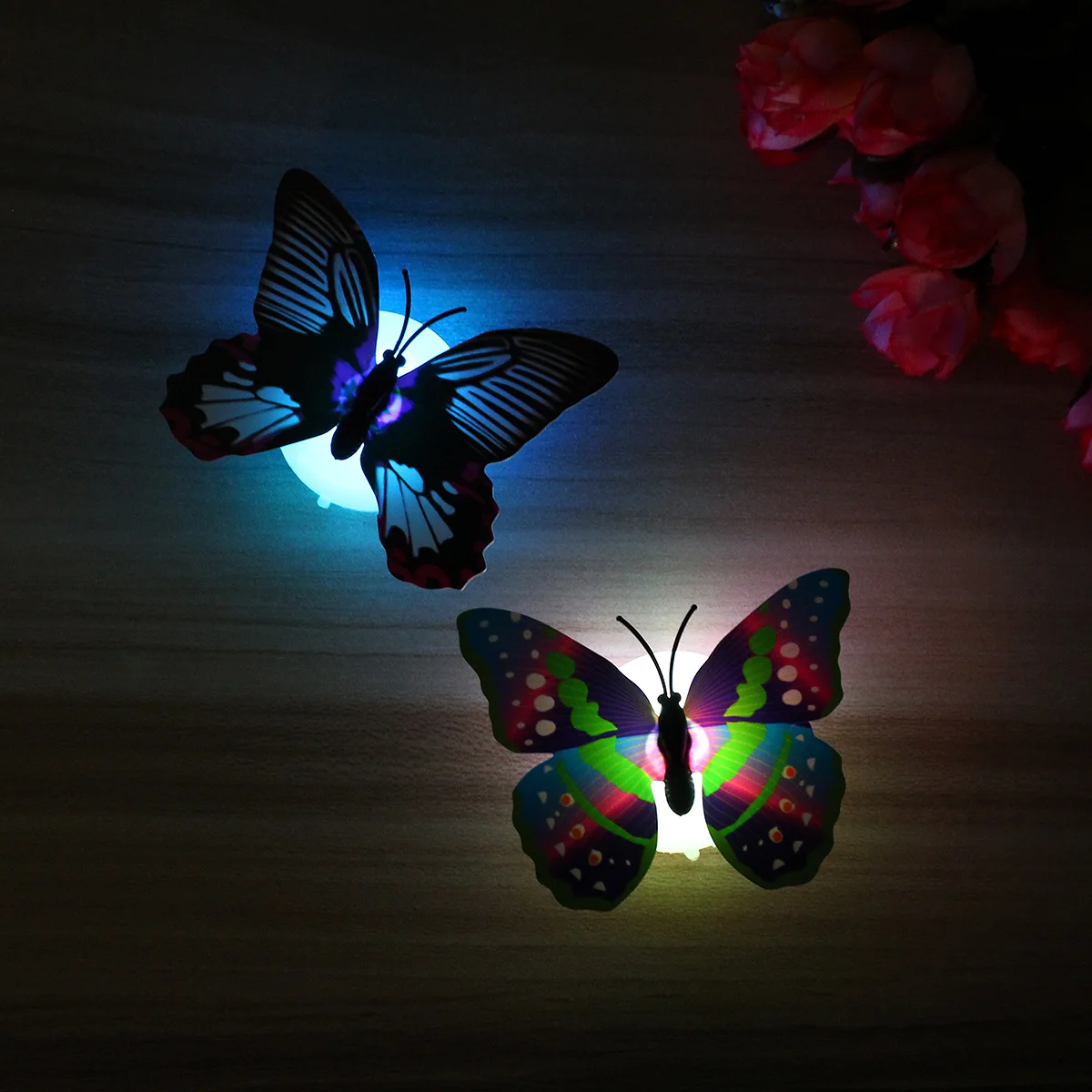 1 шт. СВЕТОДИОДНЫЙ Красочный Искусственный ночник с бабочкой присоской для дома