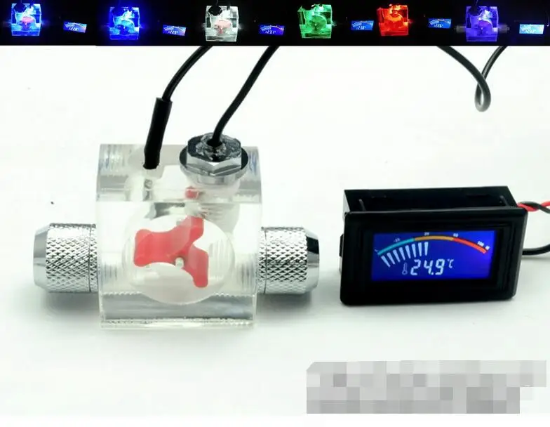 Расходомер со светодиодный светильник кой и термометр с указателем для системы
