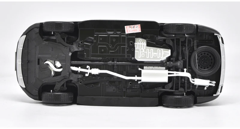 1:18 усовершенствованные модели автомобилей из сплава модель внедорожника