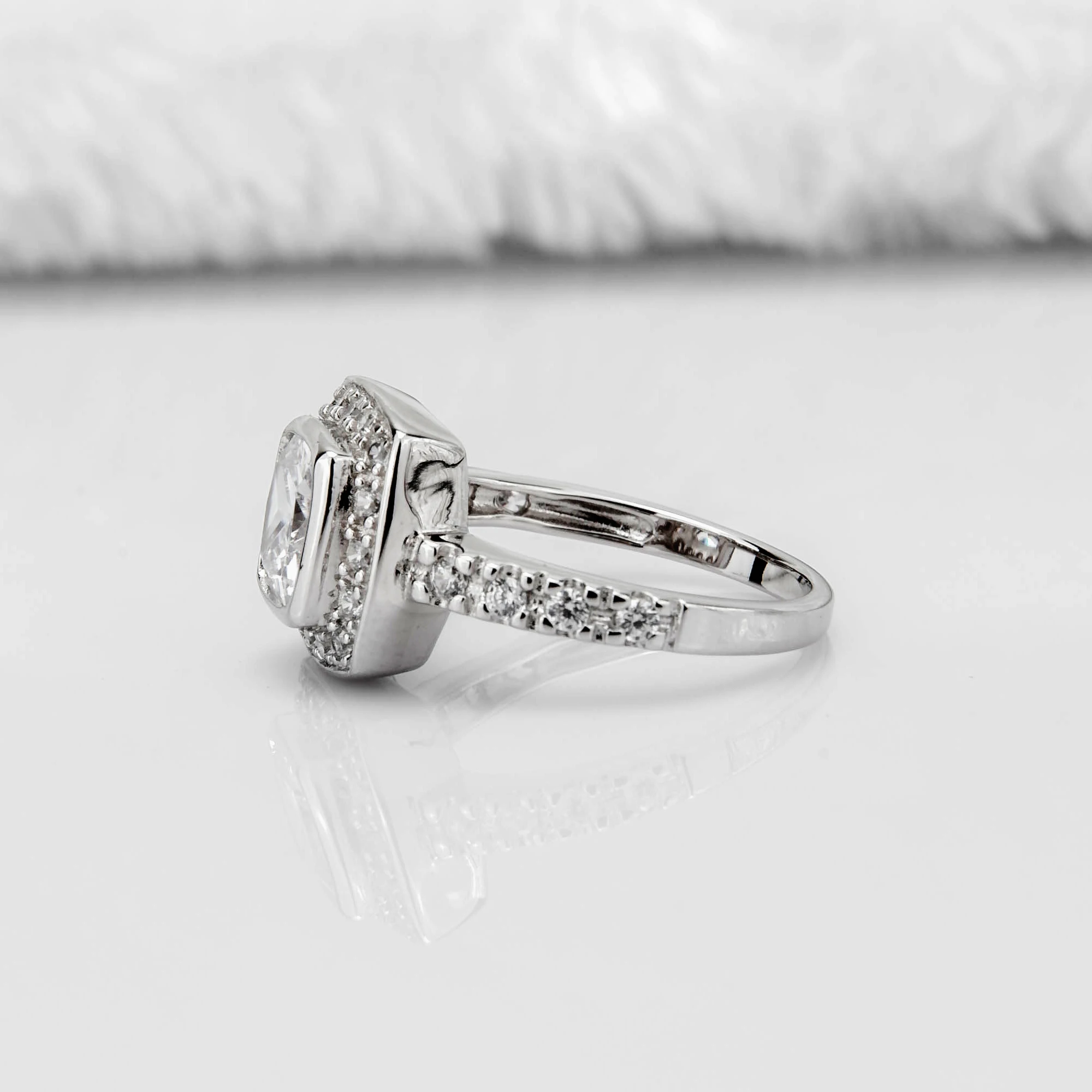 Цветная рыбка 925 пробы Серебряная Подушка Cut 1 5 ct Halo обручальное кольцо роскошный