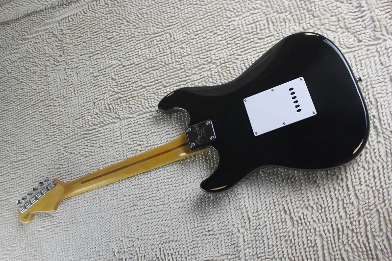 Factory HOT wholesale Custom Body White Pearl Guard Board F ST SSS pickup Clapton Signature black Electric Guitar 14-4-1 | Спорт и