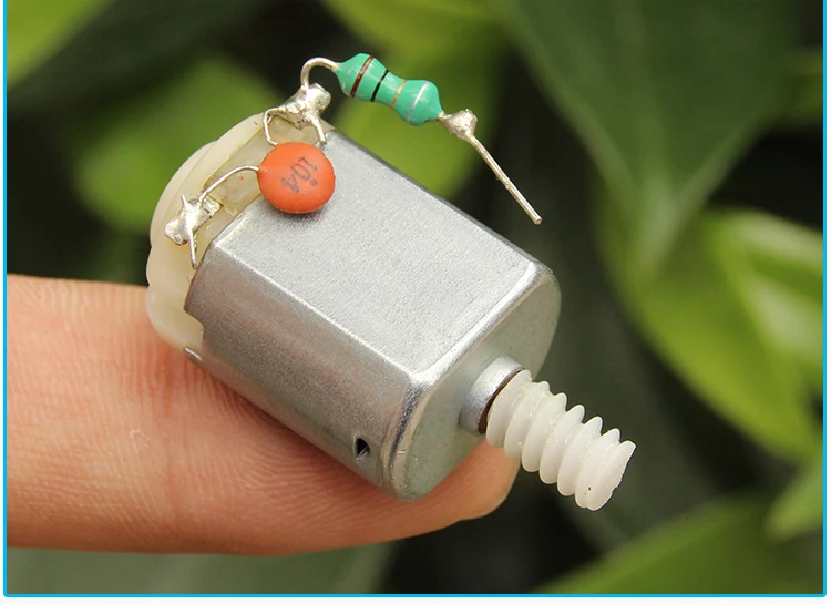 130 двигатель постоянного тока + конденсатор Червячная Шестерня DC3-6V diy игрушечные