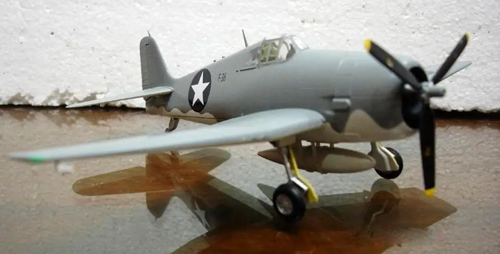 F6F Hellcat VF 4 1942 1/72 самолет готовая легкая модель без литья под давлением| |