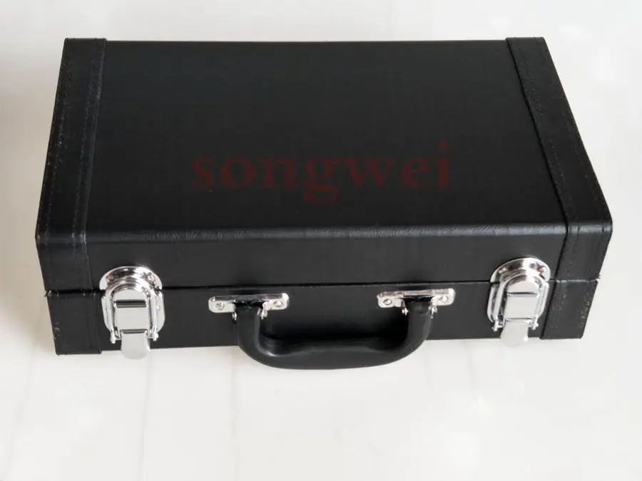 

Advanced clarinet Bb ebonite 20 KEYS good sound