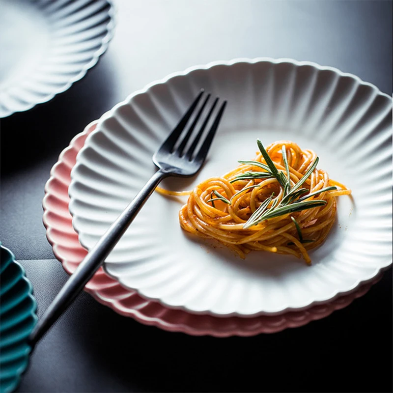 8 дюймов Скандинавская тарелка с хризантемами керамическая матовая глазурь