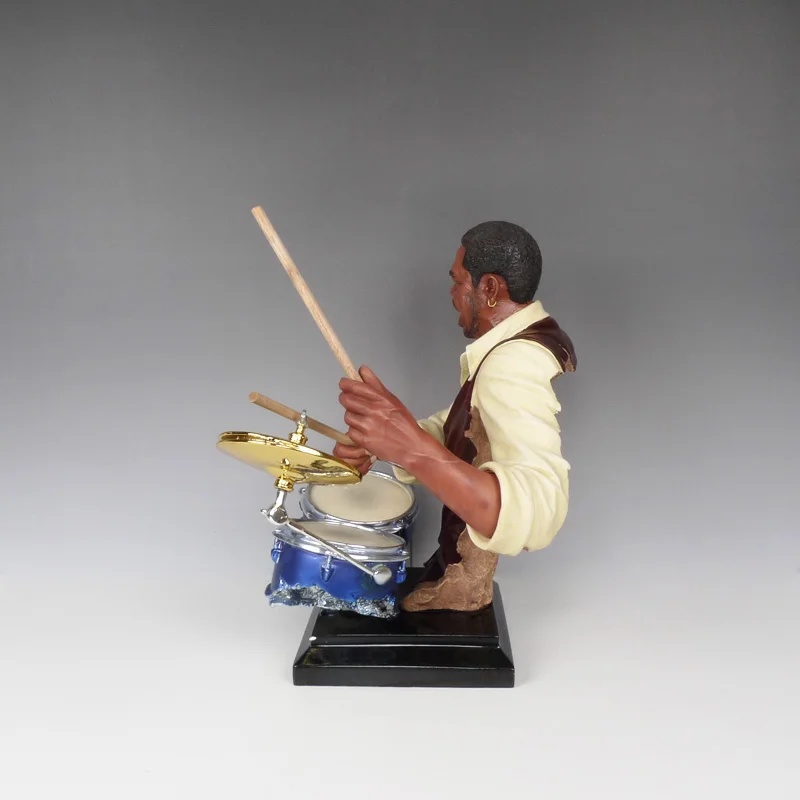 Музыкальная тематическая группа барабанщик резиновые фигурки домашние