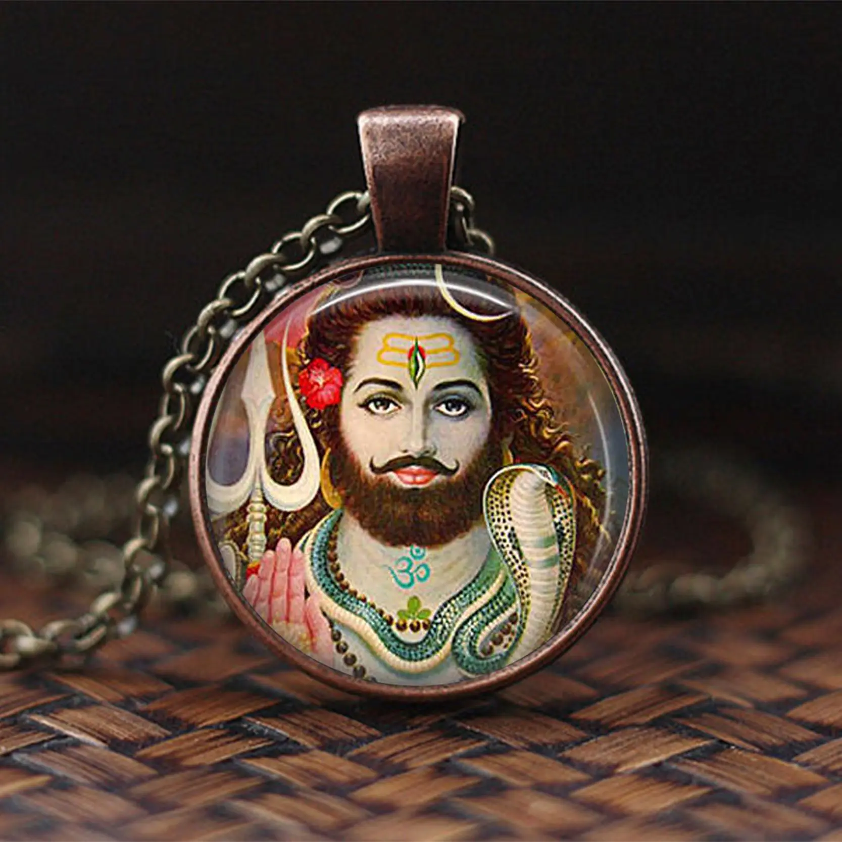 Женское колье с кулоном в индийском стиле религиозной символикой God Brahma Lord Shiva