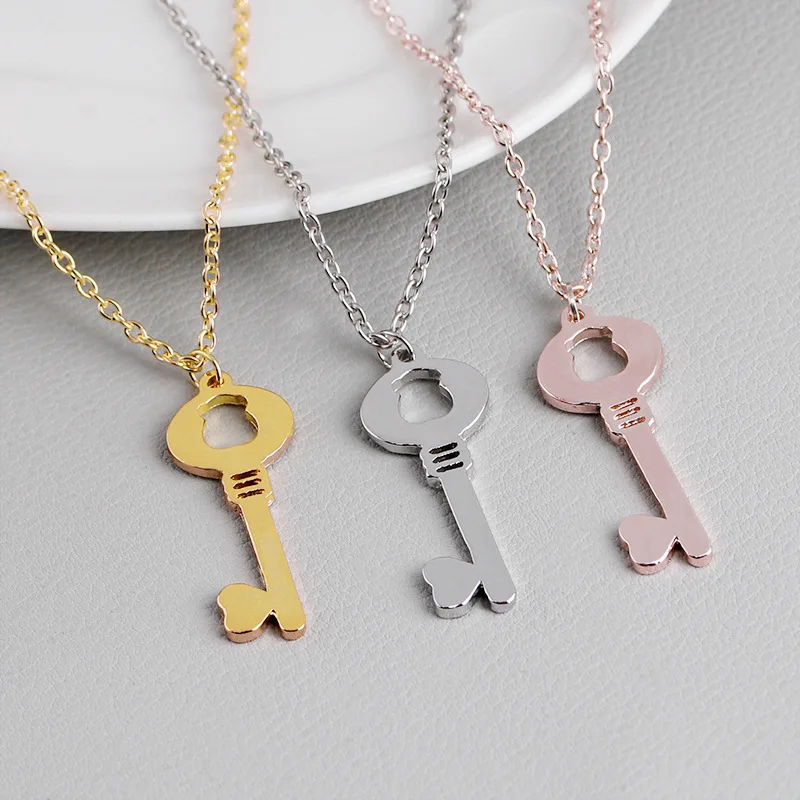 10 love heart lock unique symbol key necklace unlocking tool animal Hollow bear jewelry | Украшения и аксессуары