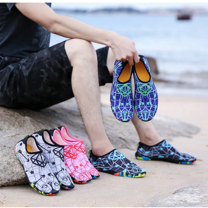 Size35-46 2019 пляжные воды обувь Человек любителей уличная прогулочная болотная