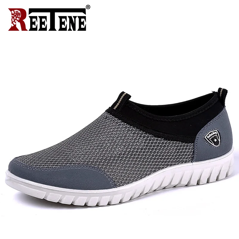 Gray REETENE/Коллекция года; Летние сетчатые кроссовки для мужчин; дышащая мужская повседневная обувь; Мужская обувь без шнуровки; лоферы; Повседневная прогулочная обувь; размеры 38-48 - Цвет: Gray