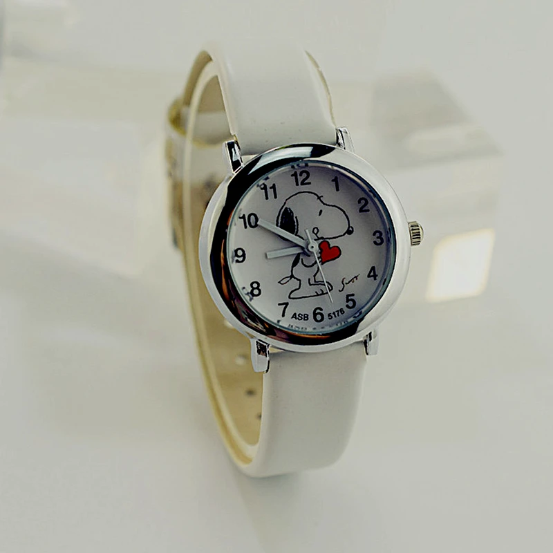 Белый Snoopy Watch women watch classic men watch kid watch Genuine Brand Casual Fashion Quartz Wristwatches Leather clock waterproof - Цвет: Белый