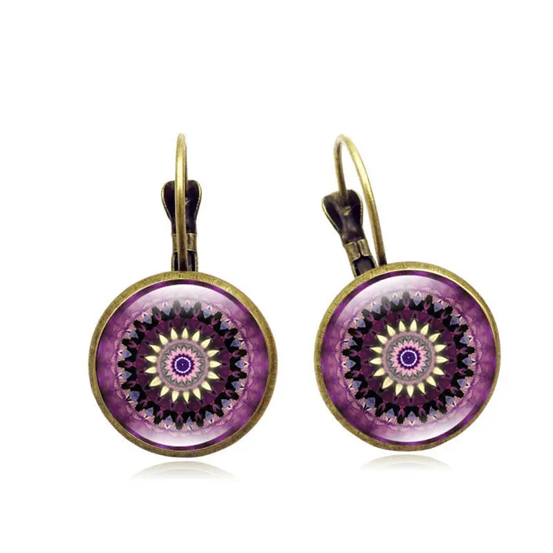 Ювелирные изделия известного бренда с серебряным/бронзовым покрытием