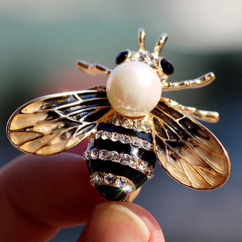 Роскошный бренд эмаль брошь в форме пчелы ювелирные изделия Броши с искусственным жемчугом булавка для женщин и мужчин аксессуары шарф Кепка с пряжкой аксессуар